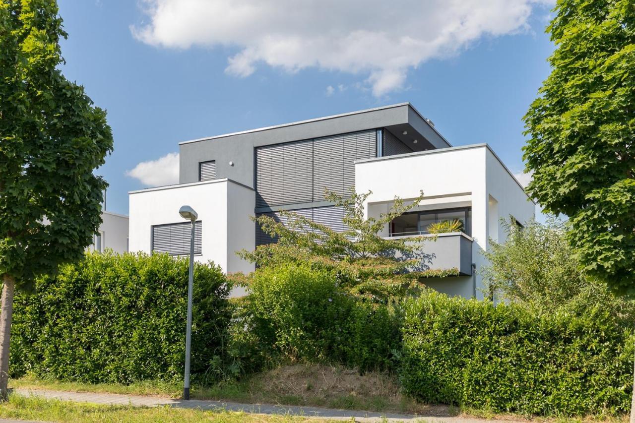 Bodensee Apartment Ueberlingen "Bauhaus Ueber Der Stadt" Екстер'єр фото